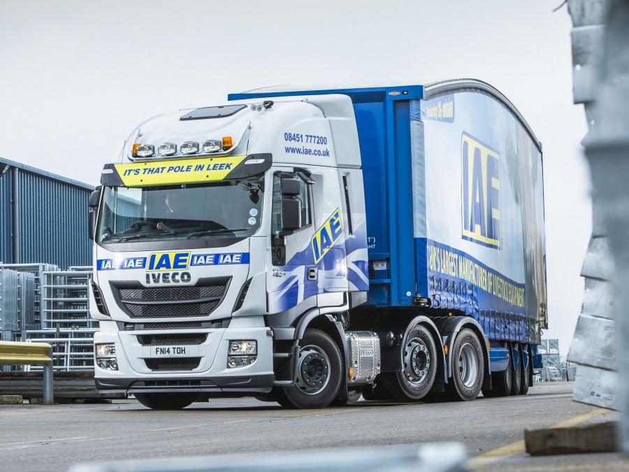  Iveco EcoStralis Hi-Road 460 6x2 2013 года  (UK) (фото 1 из 9)